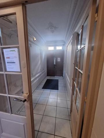 Appartement Noisy Le Sec 2 pièces, rénové 50.23 m2 179900