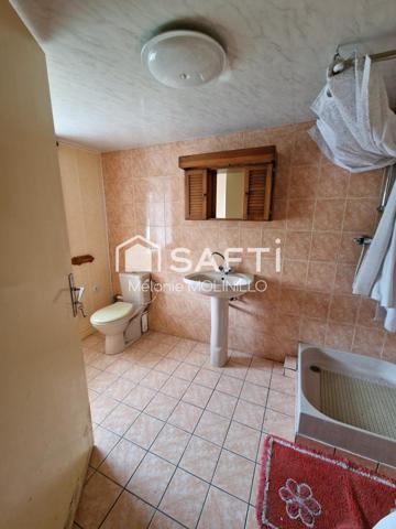 Spacieuse Maison Familliale de 167 m² édifiée sur un Terrain de 2016 m²