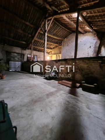 Spacieuse Maison Familliale de 167 m² édifiée sur un Terrain de 2016 m²