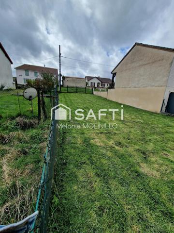 Spacieuse Maison Familliale de 167 m² édifiée sur un Terrain de 2016 m²