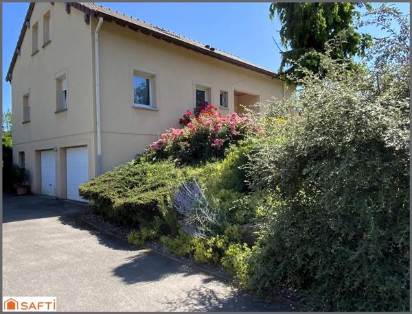 GRANDE MAISON CONSTRUCTION TRADITIONNELLE BRIQUE, 4 BELLES CHAMBRES, GARAGE DOUBLE SUR TERRAIN 1850 M2