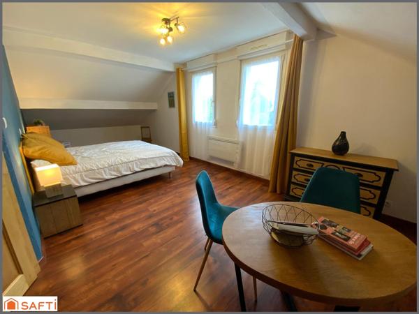 GRANDE MAISON CONSTRUCTION TRADITIONNELLE BRIQUE, 4 BELLES CHAMBRES, GARAGE DOUBLE SUR TERRAIN 1850 M2