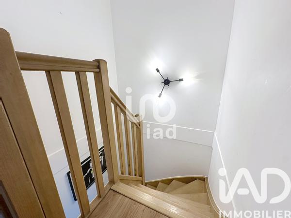 Location appartement 3 pièces 63 m² Marseille 8