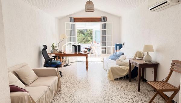 Maison de charme avec cour style hacienda à Mérindol- jardin