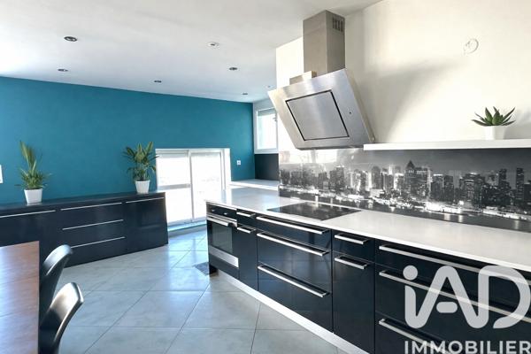 Appartement à vendre 4 pièces 161 m² Bourg-Saint-Andéol