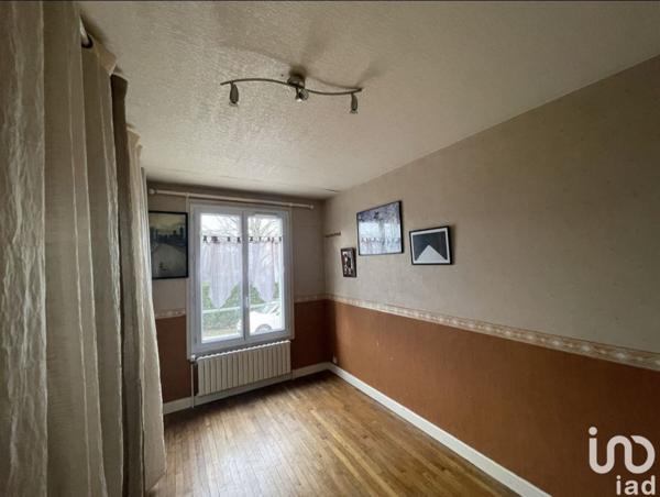 Appartement 4 pièces de 65 m² à Saint-Julien-les-Villas (10800)