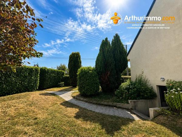 Vente                                                      Maison
                        
                     7 pièces                      134 m2                     à Vitré