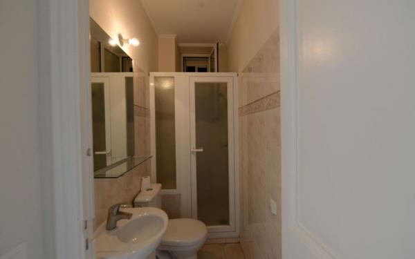 Appartement à louer    2 pièces • 48 m2 Grasse