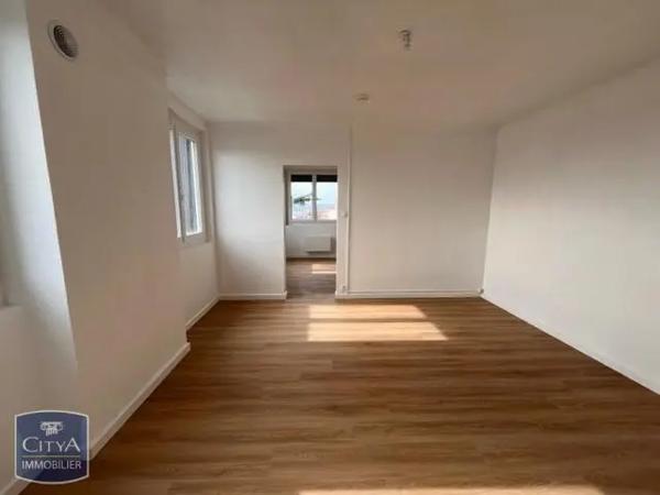 Appartement à louer 2 pièces 44.19m² Agen (47000)
