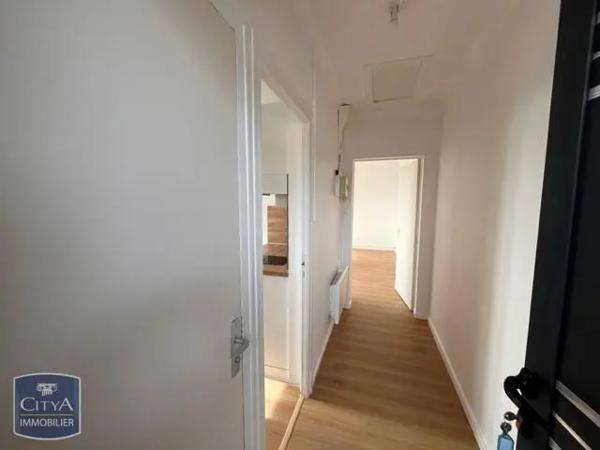 Appartement à louer 2 pièces 44.19m² Agen (47000)
