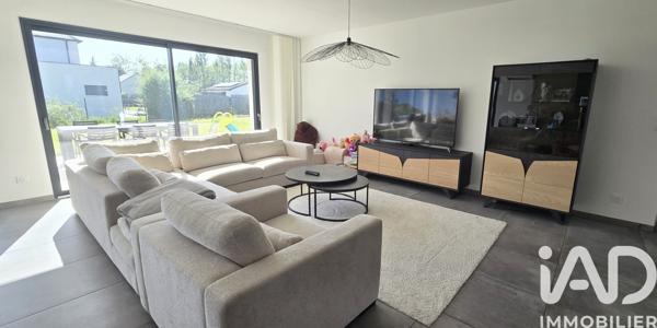 Maison à vendre 7 pièces 204 m² Saint-Ay
