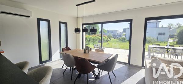 Maison à vendre 7 pièces 204 m² Saint-Ay