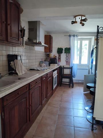 La Pomarède – Charmante maison en pierre avec fort potentiel