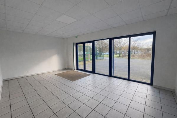 À VENDRE / Bureaux indépendants mixte (bureaux et petit stockage) - Saint Jean de Braye