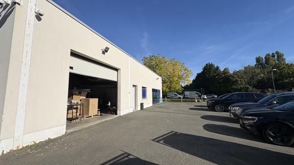 À VENDRE / Bureaux indépendants mixte (bureaux et petit stockage) - Saint Jean de Braye