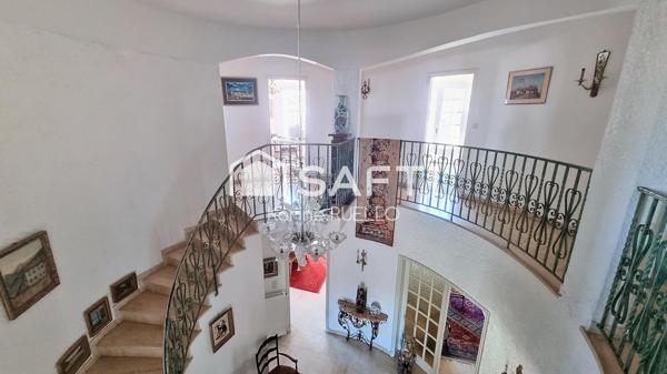 Maison au charme unique avec rotonde - Le Boulou