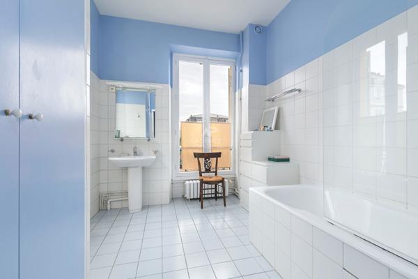 Versailles Notre-Dame -Maison 12 pièces de 320 m² habitables avec jardin plein sud et garage €3 300 000 ** - Référence 25585