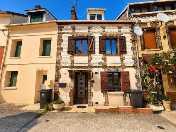 Belle maison de ville possibilité 4 chambres !