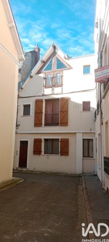 Immeuble à vendre 139 m² Dourdan