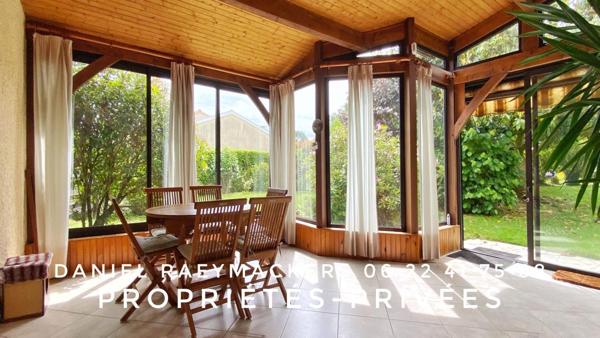 EXCLUSIVITE Maison 122 m² vie plain-pied  2 min gare Montpon-Menesterol