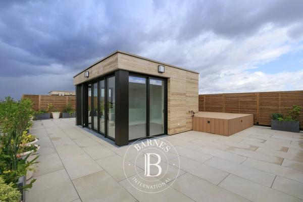 Neuilly-sur-Seine, Penthouse 5 Chambres -  157 m² à vendre