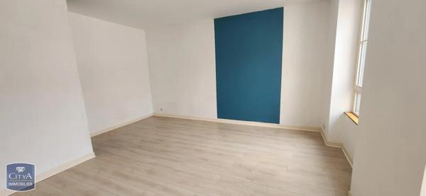 Appartement à louer 2 pièces 57.03m² Laon (02000)