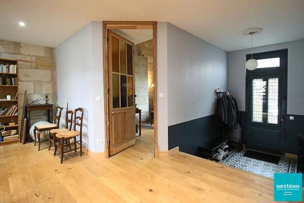 Maison 10 Chambres avec Garage à Cenon