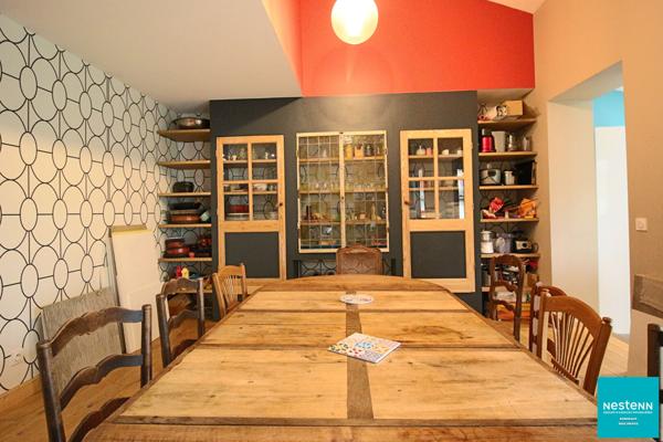 Maison 10 Chambres avec Garage à Cenon