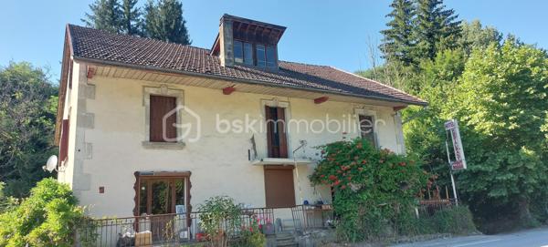 Immeuble mixte de 337 m²