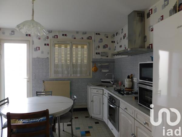 House for sale 3 rooms 62 m² Meyzieu