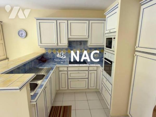 À vendre - Bel appartement duplex avec terrasse et loggia en bord de plage