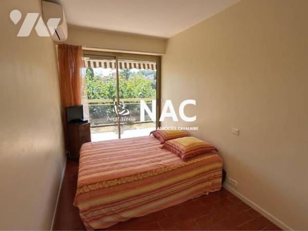 À vendre - Bel appartement duplex avec terrasse et loggia en bord de plage