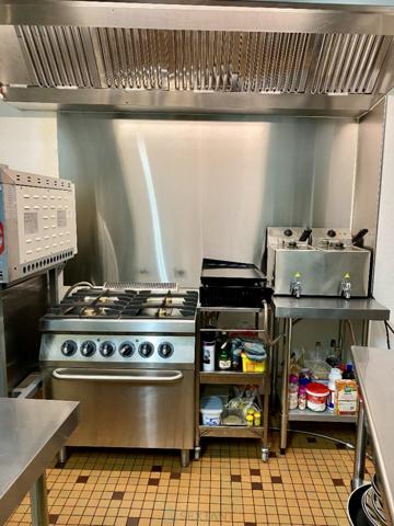 RESTAURANT, BAR, PIZZERIA, FDJ. AFFAIRE CLE EN MAIN LA ROCHE BLANCHE