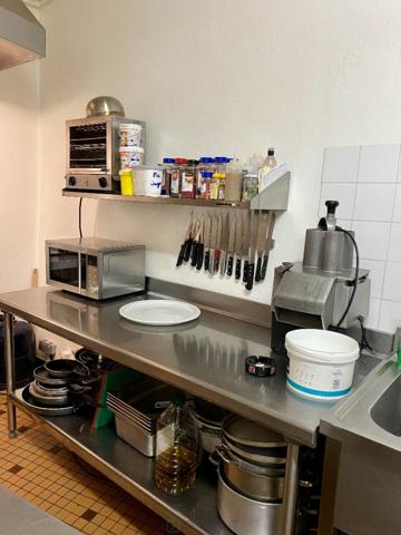 RESTAURANT, BAR, PIZZERIA, FDJ. AFFAIRE CLE EN MAIN LA ROCHE BLANCHE