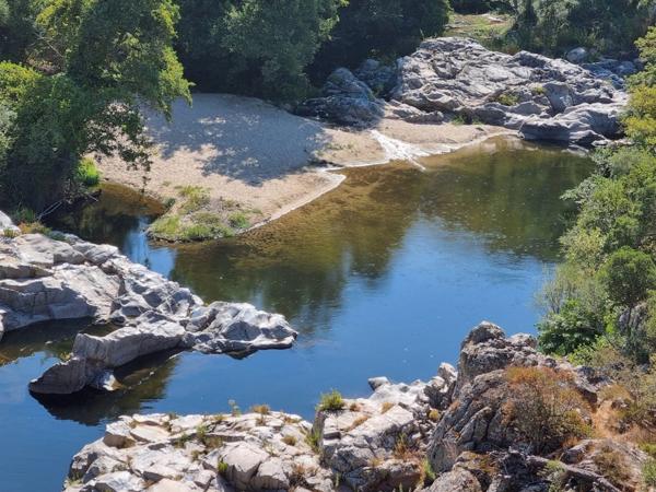 🌿 À VENDRE – Terrain de loisirs 4 hectares en bord de plan d’eau – Proche Propriano (Sud Corse)