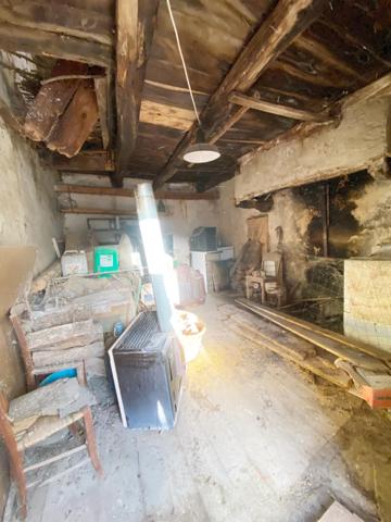 À Rénover – Maison avec Dépendance et Garage au Cœur de Soulegre (Fontrieu)