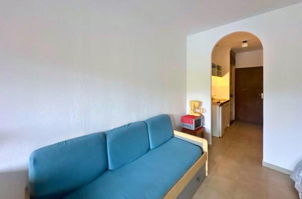 SANTA LUCIA DI MORIANI - 20230 - STUDIO MEUBLÉ - TERRASSE - PISCINE VUE MER