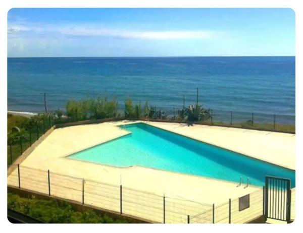 SANTA LUCIA DI MORIANI - 20230 - STUDIO MEUBLÉ - TERRASSE - PISCINE VUE MER