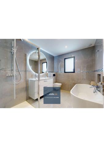 VILLA 144 M² AVEC PISCINE CHAUFFÉE