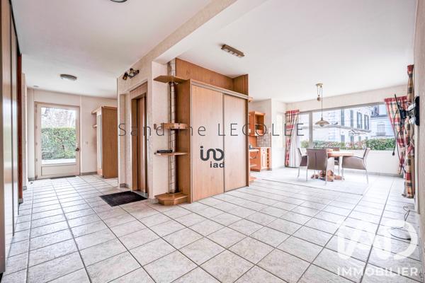 Maison à vendre 9 pièces 355 m² Lagny-sur-Marne