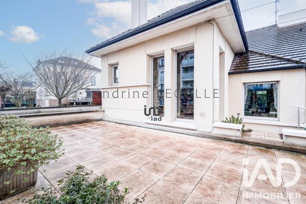 Maison à vendre 9 pièces 355 m² Lagny-sur-Marne