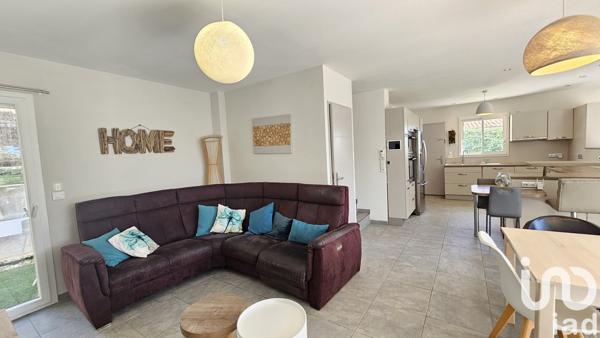 Maison à vendre 6 pièces 156 m² Vence