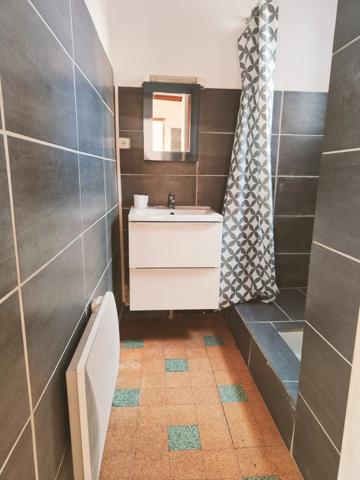 Dpt Pyrénées Orientales (66), à vendre PRADES maison P6 de 104 m² Immeuble de rapport