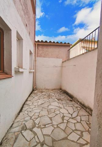 Dpt Pyrénées Orientales (66), à vendre PRADES maison P6 de 104 m² Immeuble de rapport