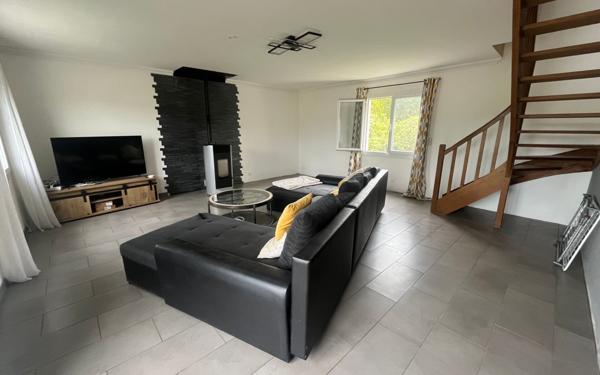 Maison à vendre    3 pièces •  Gièvres