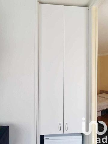 Studio 1 pièce de 26 m² à Courbevoie (92400)