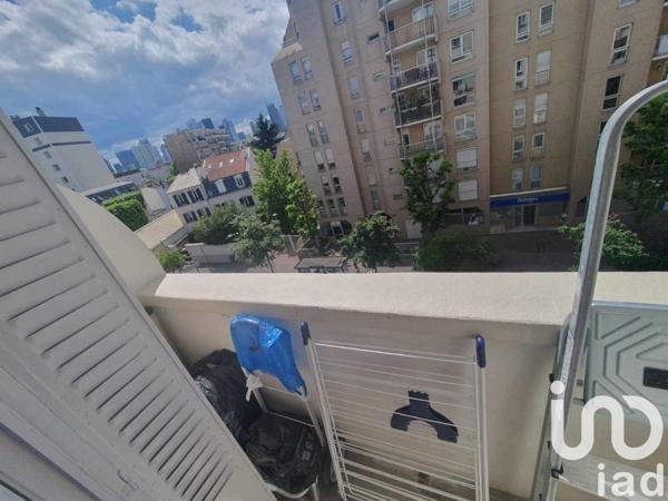 Studio 1 pièce de 26 m² à Courbevoie (92400)