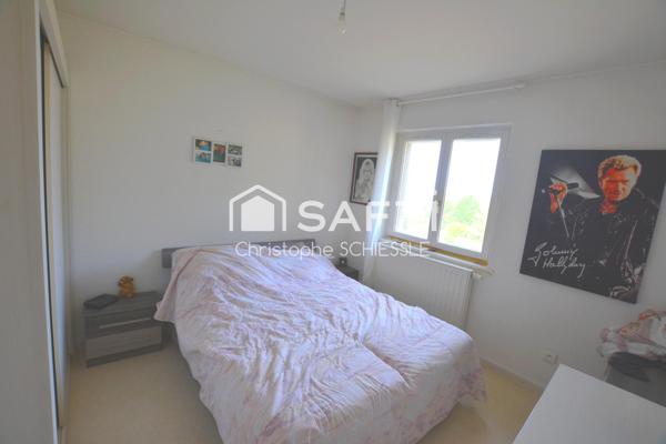 Maison T9 sur 30 ares de terrain