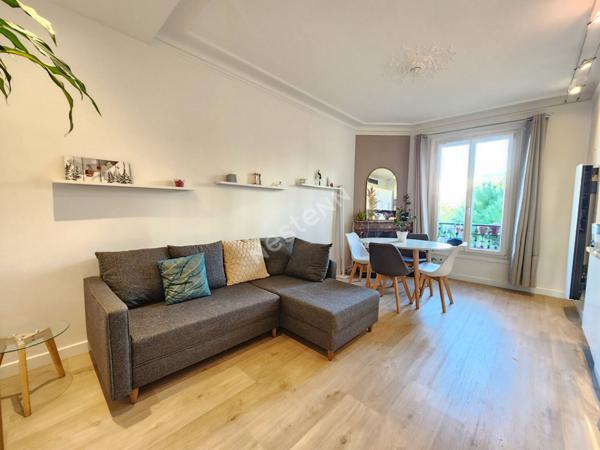 À vendre : Puteaux/Quartier Colline, Appartement de 3 pièces traversant de 51m² avec cave