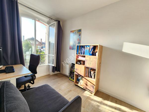 À vendre : Puteaux/Quartier Colline, Appartement de 3 pièces traversant de 51m² avec cave